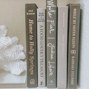 All things grey or gray. However you wanna spell it.